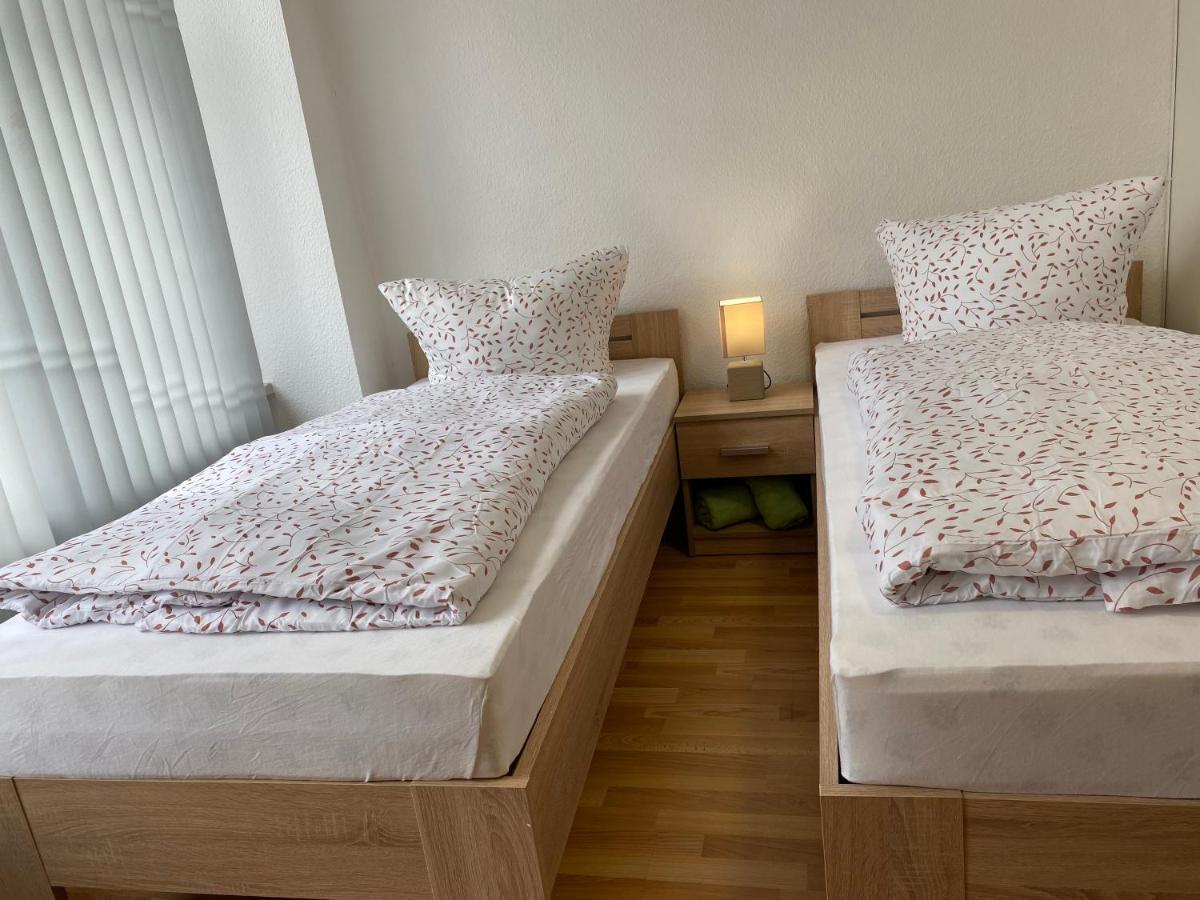 H&m Immobilien 2 Apartment